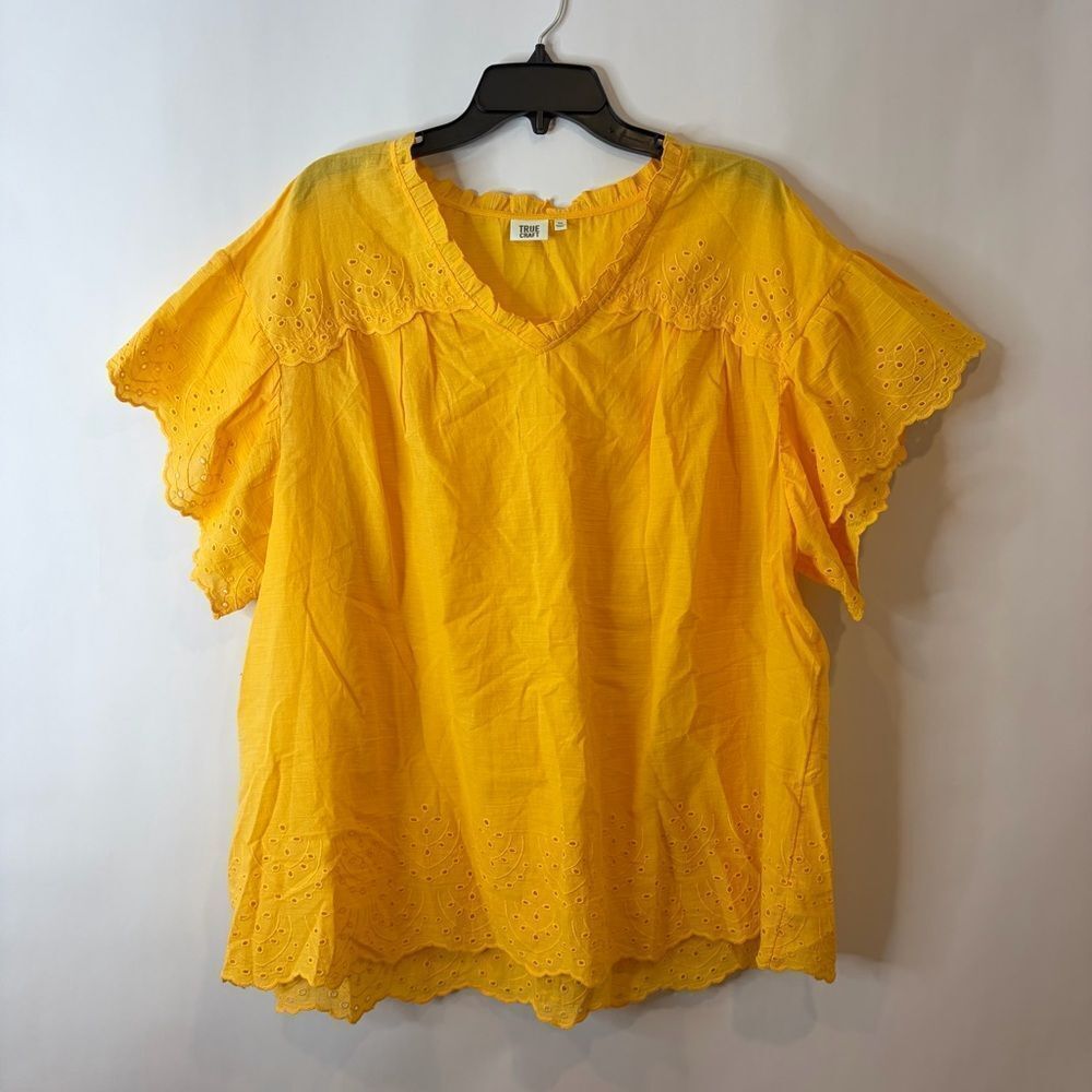 True Craft Sunny Yellow Eyelet Top size 3X Lightweight cotton blouse